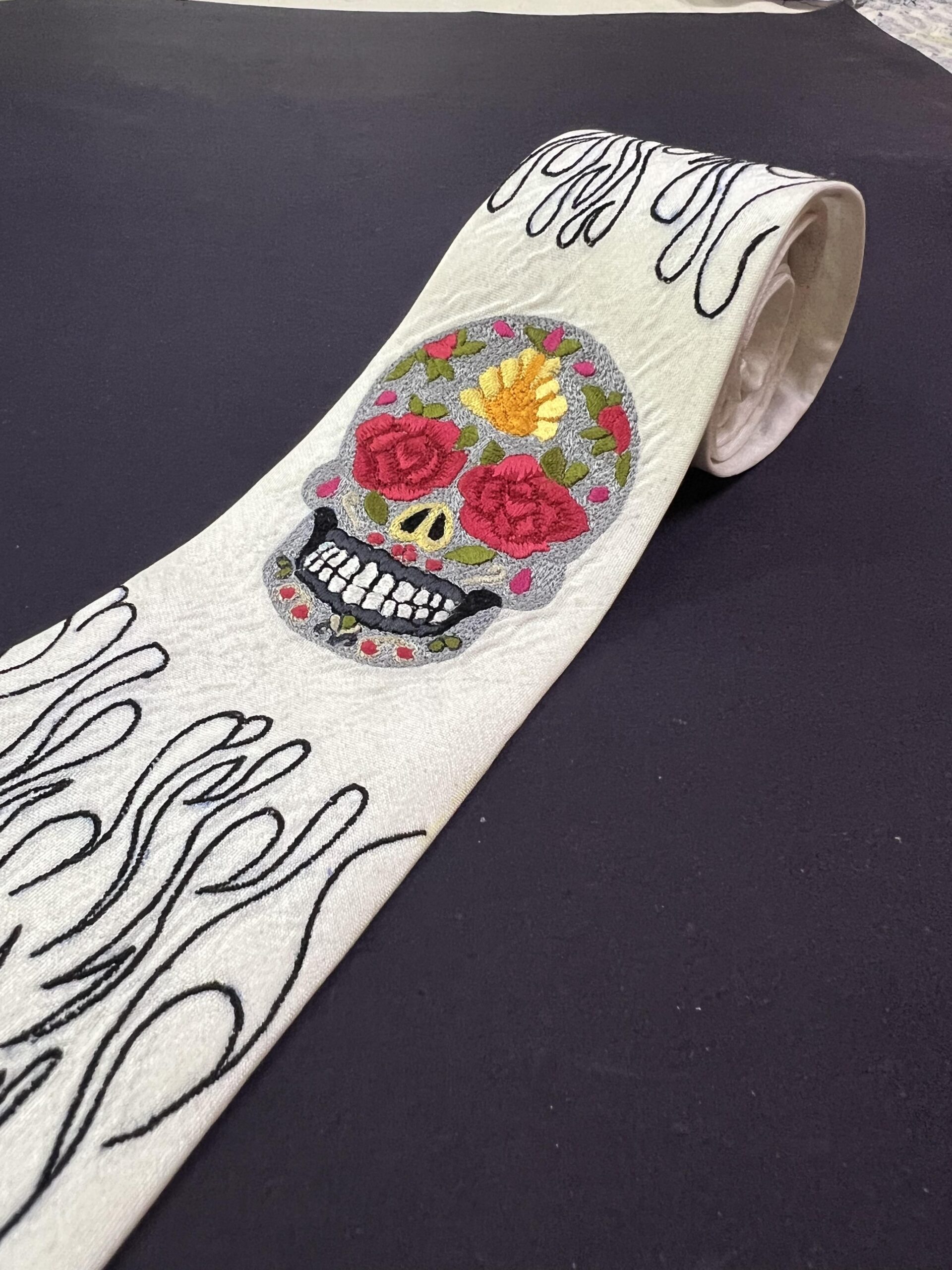 Rose Skull Embroidered Luxury Tie – Bold Floral Skull Design for Statement Style